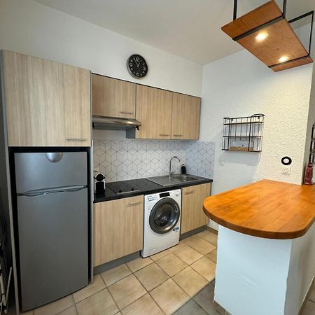 Charmant Appartement En Hypercentre De Castelnaudary Exteriör bild
